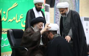  ۱۱ طلبه جوان در بندر امام خمینی (ره) با حضور نماینده ولی فقیه و عضو خبرگان رهبری معمم شدند