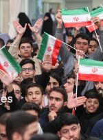 کشور ما هیج وقت از آرمان ها و استقلال خود دست نمی کشد کشور ما هیج وقت از آرمان ها و استقلال خود دست نمی کشد