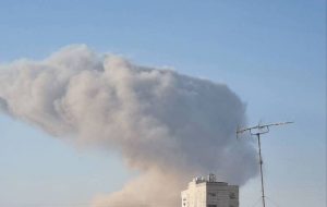 حمله ی هوایی دشمن صهیونیستی آمریکایی به منطقه ی مسکونی بی بیان مسجدسلیمان /این حمله تلفات انسانی نداشته