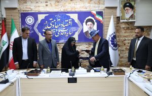 افزایش مبادلات و گسترش سرمایه گذاری با امضای تفاهم نامه بین خوزستان و ذی قار عراق افزایش مبادلات و گسترش سرمایه گذاری با امضای تفاهم نامه بین خوزستان و ذی قار عراق