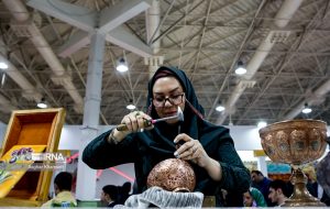 «هزار میدان، هزار بازار» طرحی در راستای حمایت از مشاغل خانگی و فرهنگ و هنر «هزار میدان، هزار بازار» طرحی در راستای حمایت از مشاغل خانگی و فرهنگ و هنر