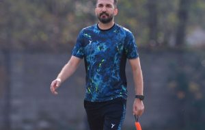 سرمربی موقت تیم صنعت نفت آبادان معرفی شد
