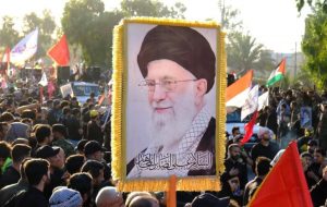 حضور گسترده مردم عراق در تشییع آقای شهید نشان از برادری و همبستگی آنها است حضور گسترده مردم عراق در تشییع آقای شهید نشان از برادری و همبستگی آنها است