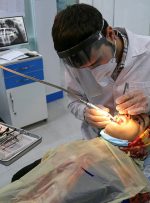 ارائه خدمات رایگان دندانپزشکی به ۶۰۰ نفر از زائران اربعین