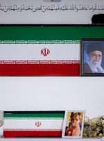 رهبر شهیدمان در مقابل سخت ترین طوفان ها کشور را هدایت کرد و عزت و اقتدار برای وطن به ارمغان آورد