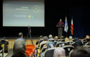 مؤسسه فرهنگی آموزشی غیردولتی آینده‌سازان سروش دانایی؛ کانون هم ‌اندیشی خانواده‌ ها درباره تأثیرات فناوری بر تربیت فرزندان